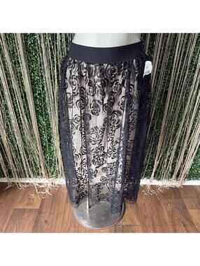 Elegant Black Sheer Floral Overlay Skirt with Nude Lining NWT